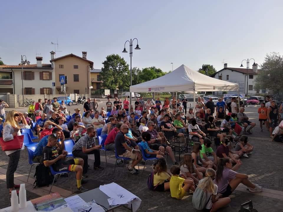 Folla in piazza per Luca Braidot, Mossa applaude il suo campione alle Olimpiadi